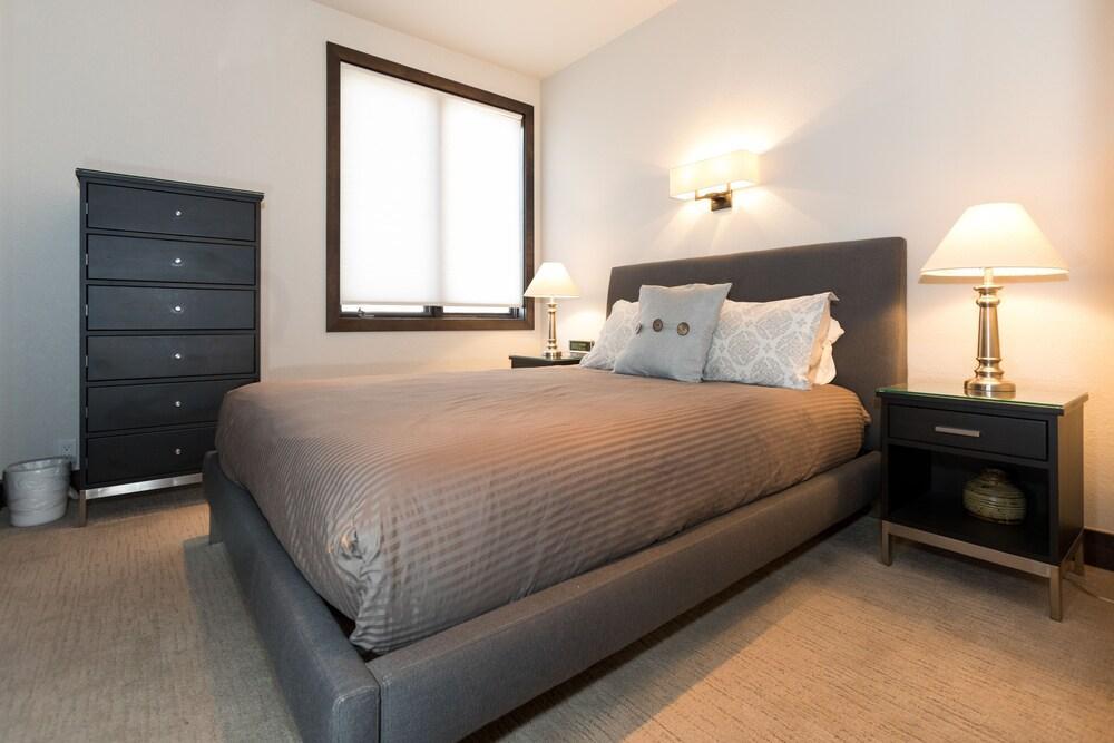 Sun Vail Aparthotel Bagian luar foto