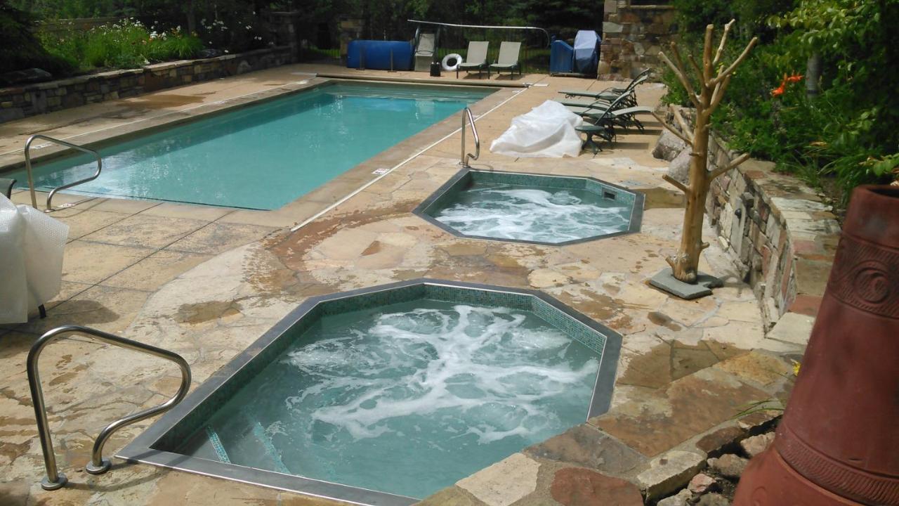 Sun Vail Aparthotel Bagian luar foto